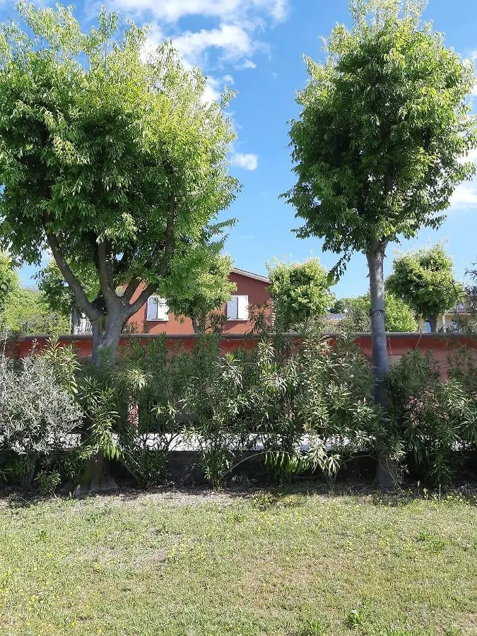 Pace, Luminosita E Comodita A Due Passi Dal Garda Volta Mantovana 0*,
